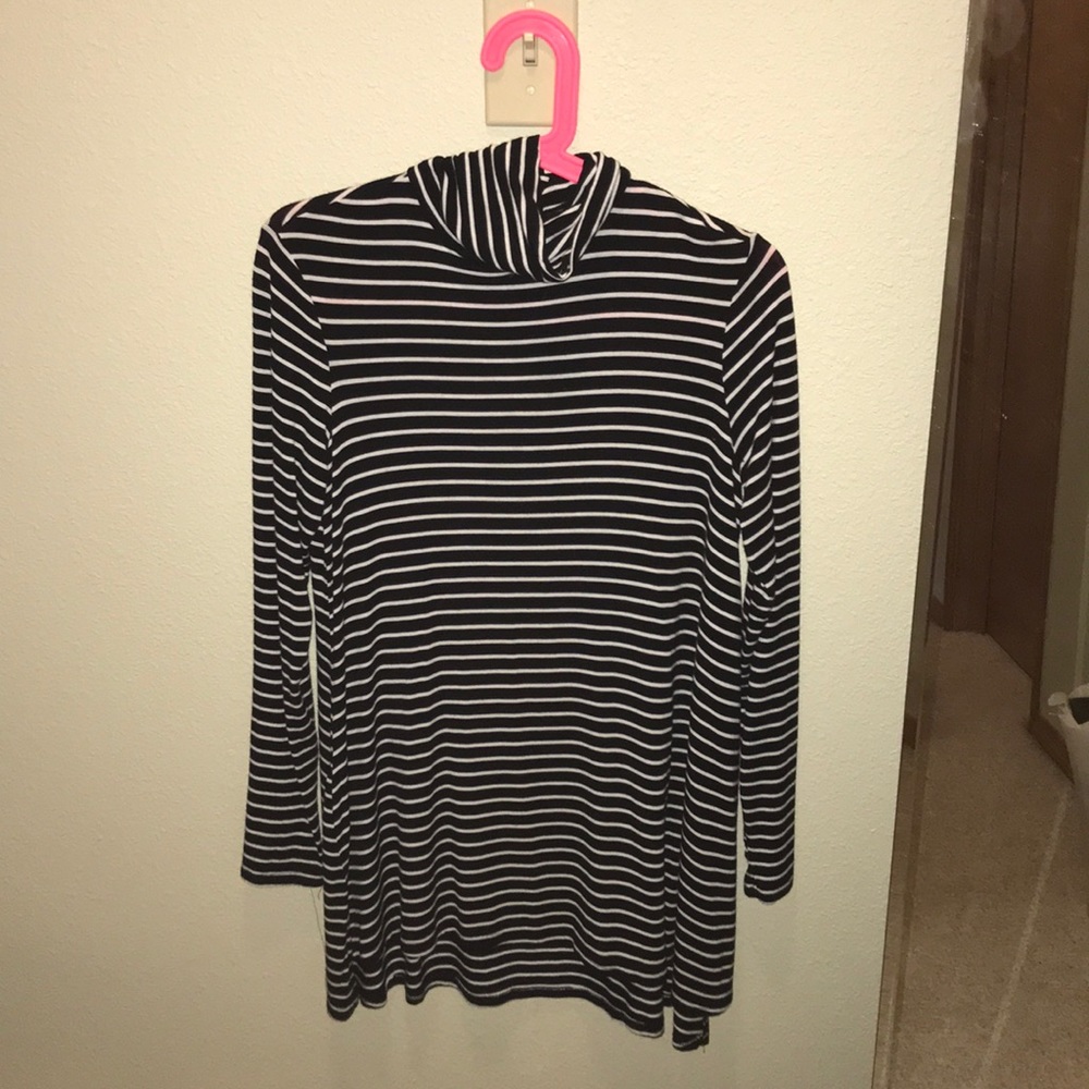 Long shirt (turtleneck)